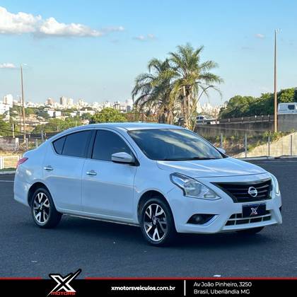 NISSAN VERSA 1.6 16V FLEXSTART UNIQUE 4P MANUAL NISSAN VERSA 1.6 16V FLEXSTART UNIQUE 4P MANUAL